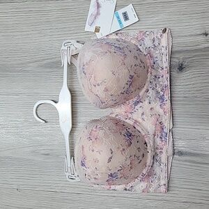 JESSICA SIMPSON BRA.